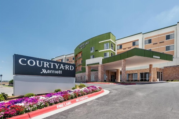 Courtyard by Marriott Ardmore image 16