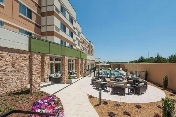 Courtyard by Marriott Ardmore image 21